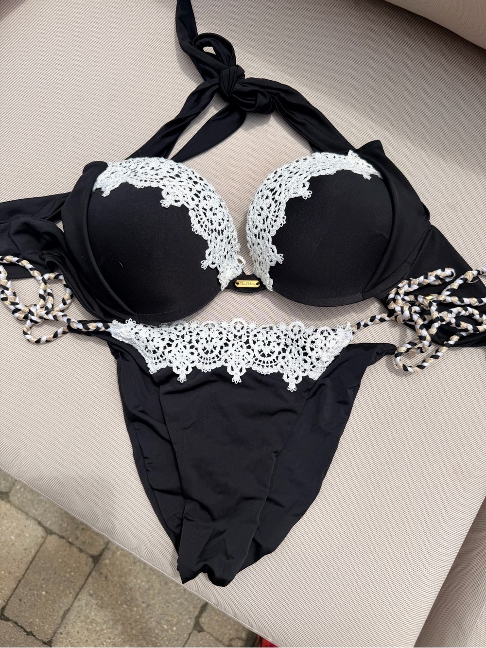 Beach Bunny Black flamenco Bikini with White Crochet Trim set L top, XL bottom